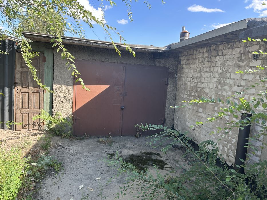 Довгострокова аренда гаража