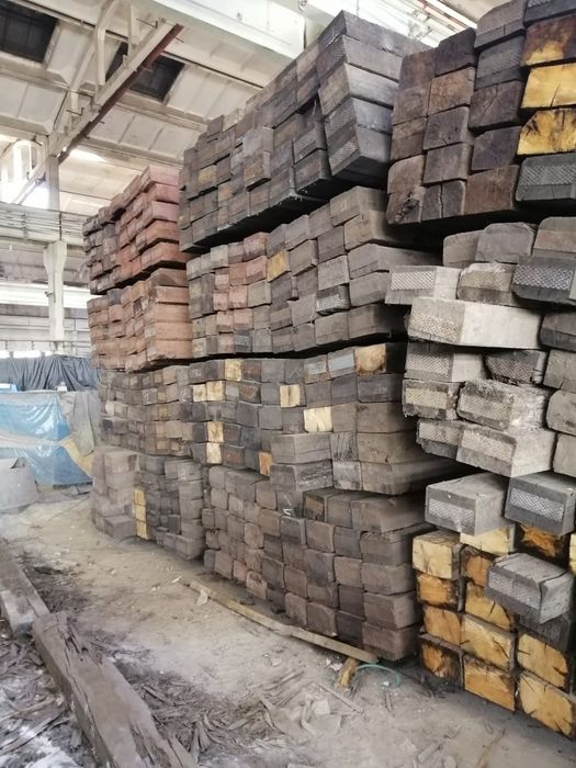 Шпалы дерев'яні вживані