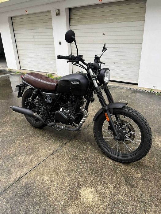 Mota BRIXTON 125cc BLACK