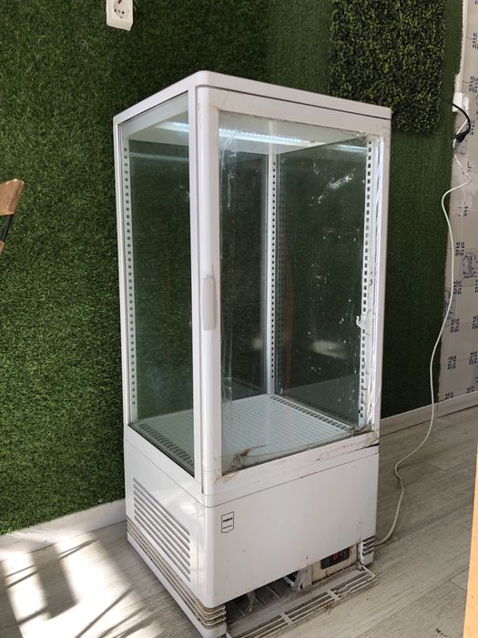 Frigorifico Vitrine METRO MAKRO 70 L