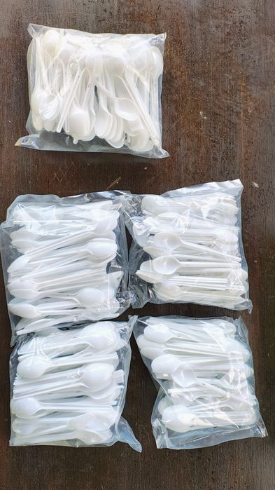 Sztućce , łyżeczka mała plastikowa