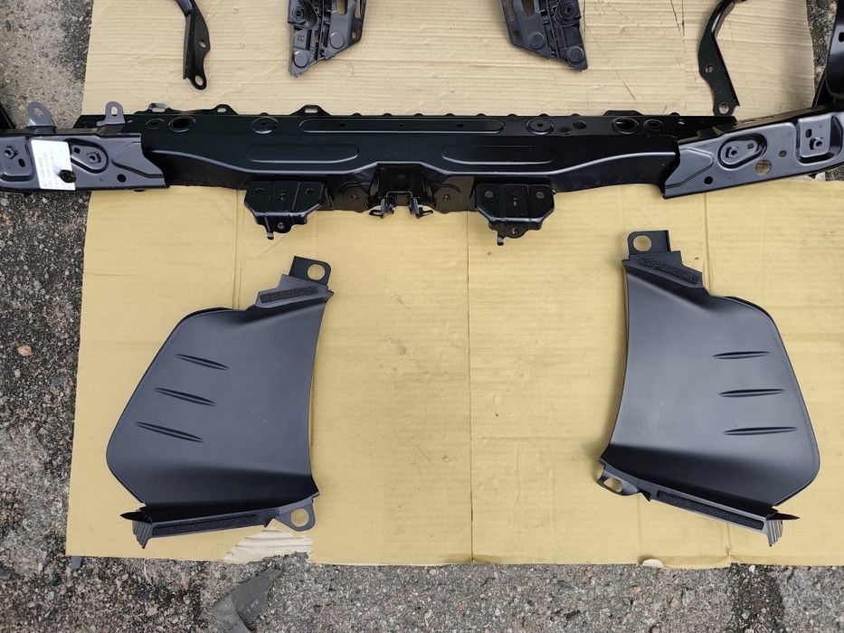 Toyota bz4x, Subaru solterra бампер інші зпчастини