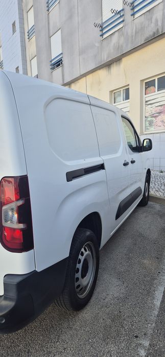 Selling Opel Van