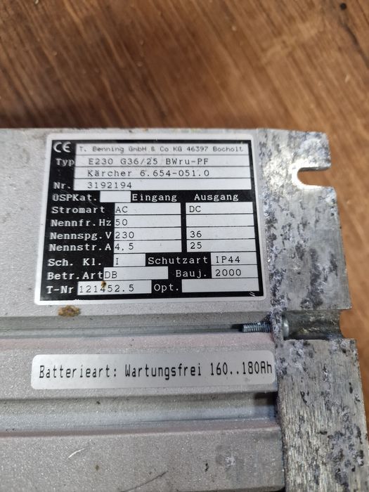 Prostownik ładowarka 36v 25a karcher