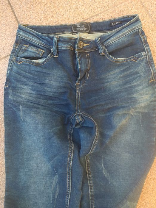 Jeansy skinny DAYSIE
