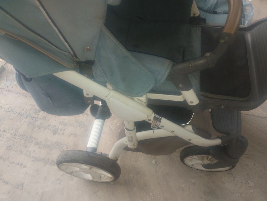 Продам  детскую коляску зима -лето