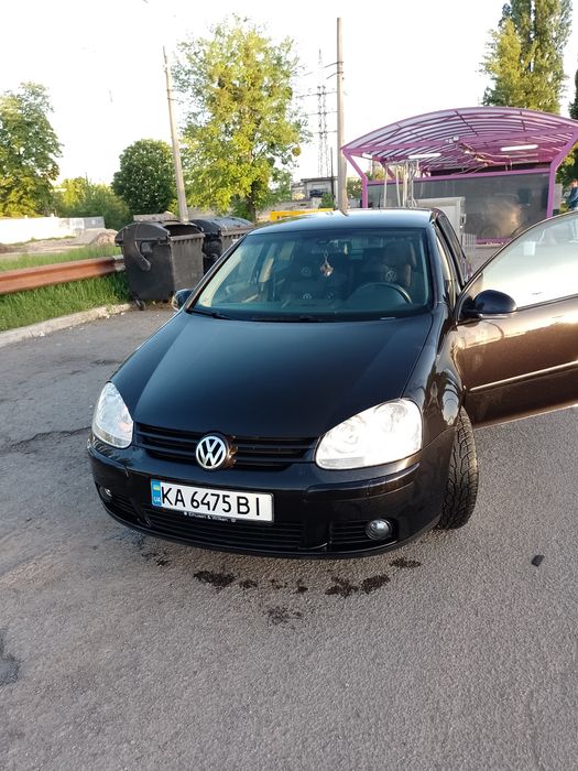Продам сімейне авто