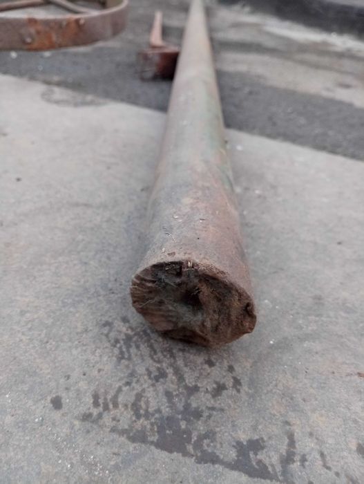 Продам кругляк металевий