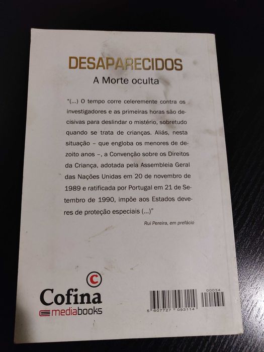 Livro "Desaparecidos - histórias de mistério, dor e desespero"