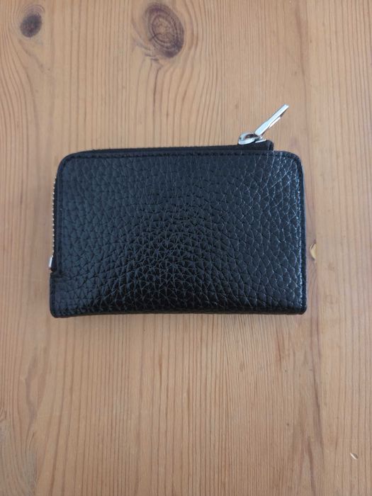 Carteira com aba pele preta da Bimba Y Lola