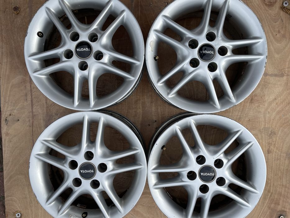 4X FELGA 14 cali 5X100  ET 35 toyota