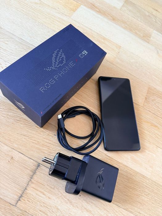 Asus ROG phone 9 biały