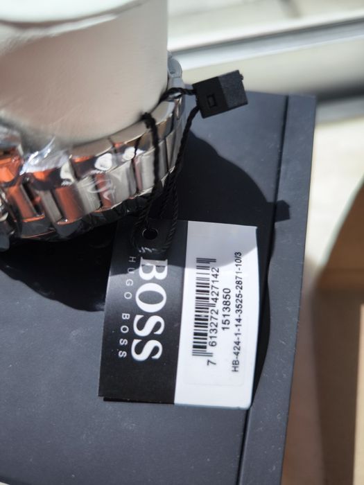 Vendo relógio Hugo Boss original bracelete prateada e mostrador azul