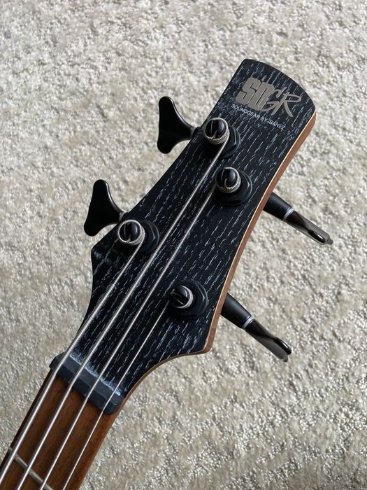 Baixo Ibanez SR670-SKF