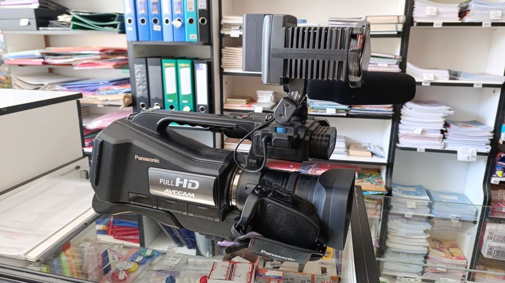 Відеокамери Б/У Panasonic AG-AC8EJ