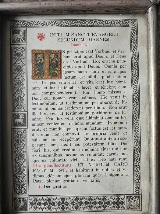 "Initium Sancti Evangelii Secundum Joannem" w XIX w srebrzonej ramie