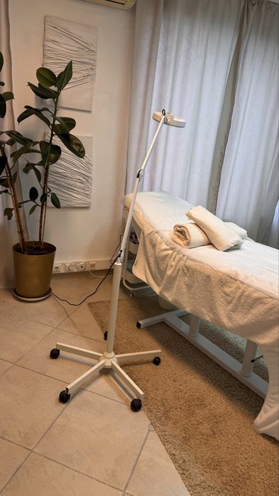 Gabinete equipado para Esteticista / Lash Designer / Massagista | Ramada, Odivelas por dia