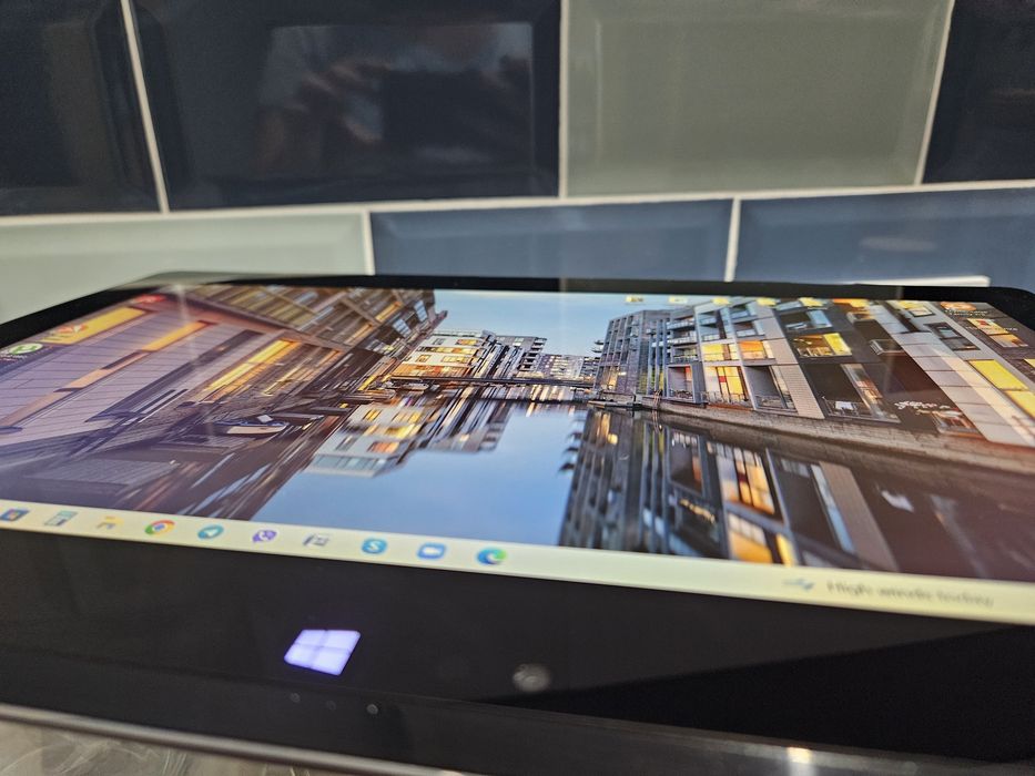 ASUS TAICHI 31 - ноутбук-планшет