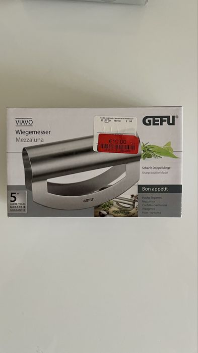 Ніж для залені та іншого