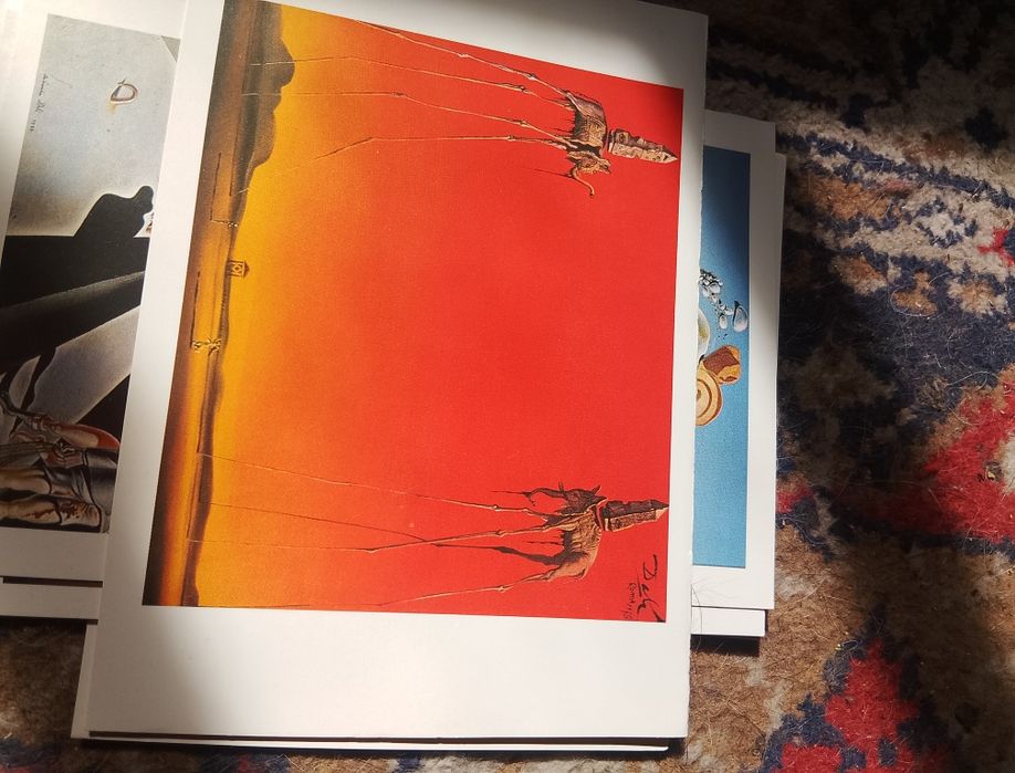 Salvador Dalí 27 postais 1985 novos