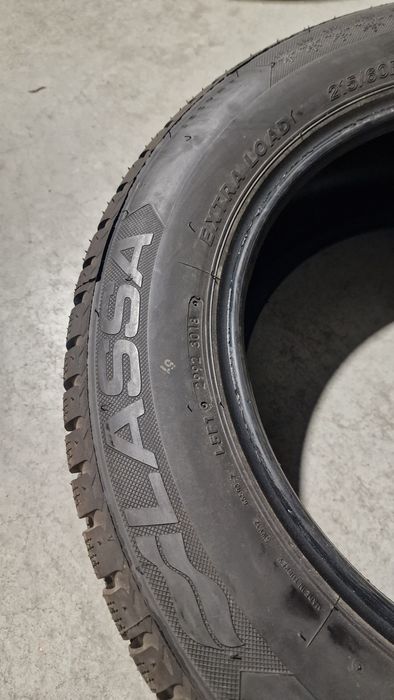 Opona Zimowa Lassa Snoways 3 215/60 R16 99H 3018 1 sztuka