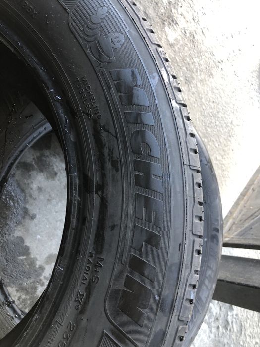 235/65/18 michelin premier ltx