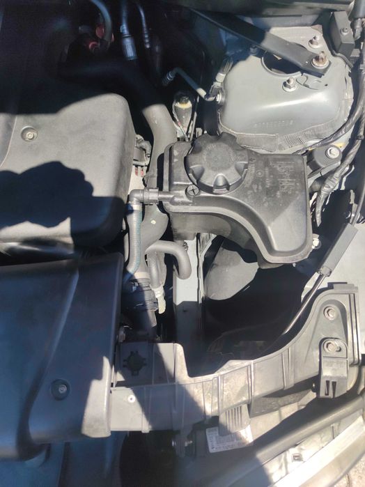 Vendo BMW 120d (E87) de 2006 com caixa automática, em muito bom estado geral de mecânica e interiores. Carro muito dinâmico e confortável