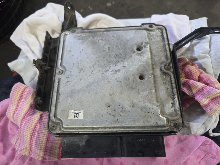 Komputer Sterownik Silnika ECU Jeep Compas Dodge Jurney