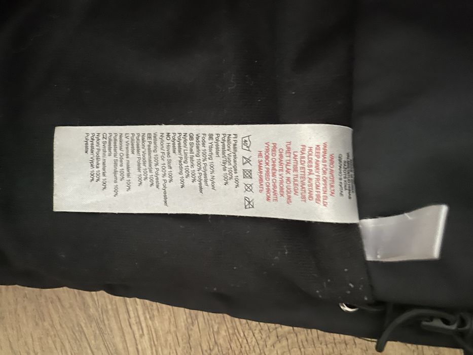 Czarna kurtka Umbro używana L