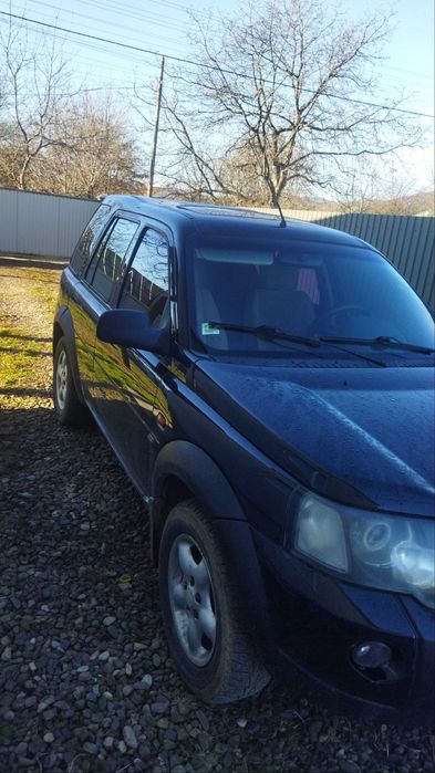 Легковий автомобіль Land Rover