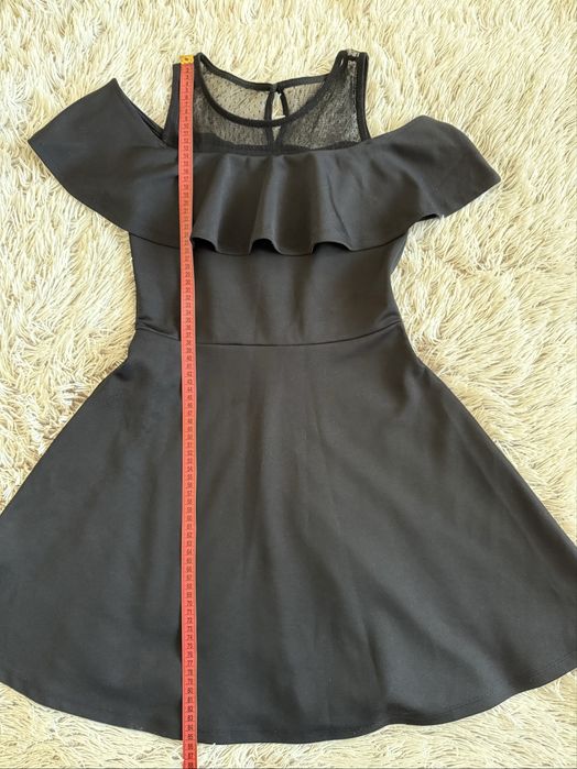 Платье на девочку Lc Waikiki