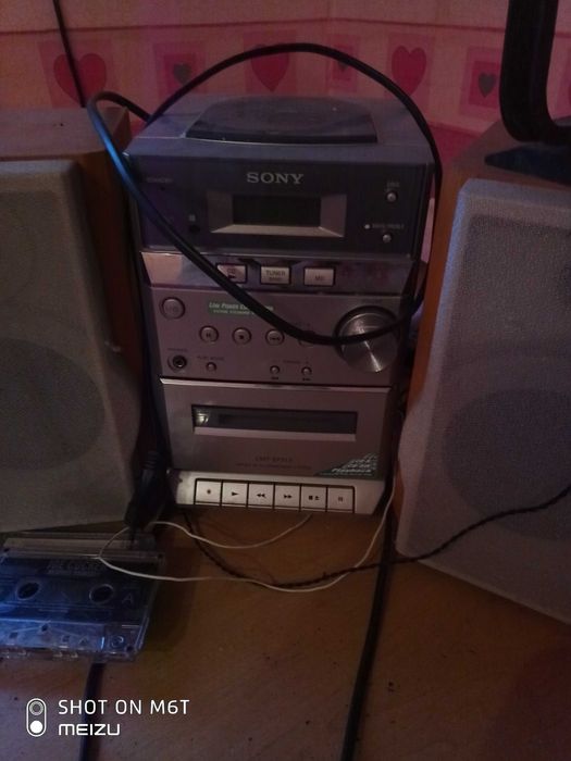 Музыкальный центрр Сони