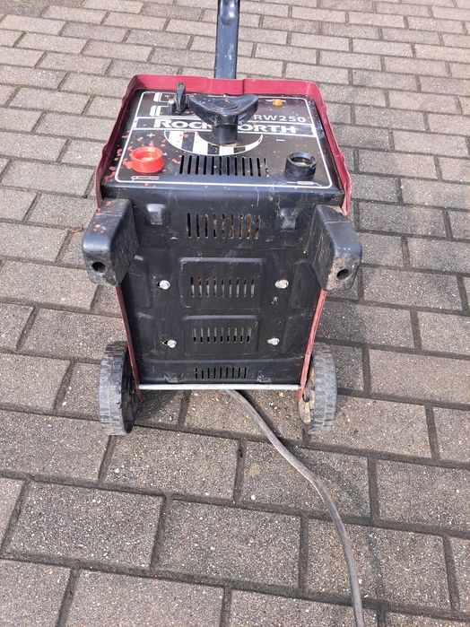Spawarka elektrodowa