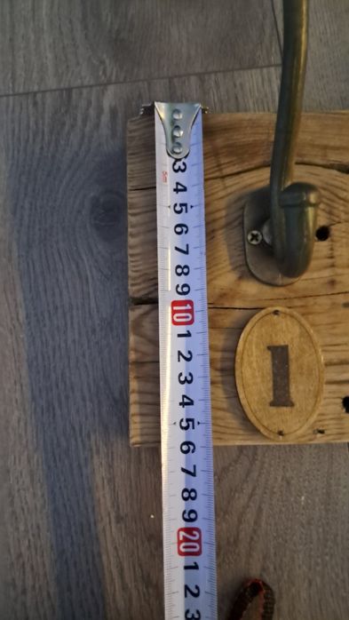Wieszak do przedpokoju
