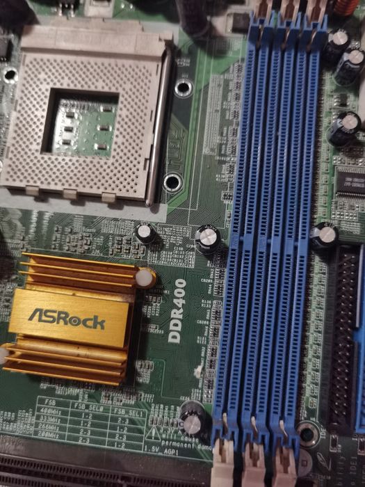 Płyta główna ASRock K7S8X