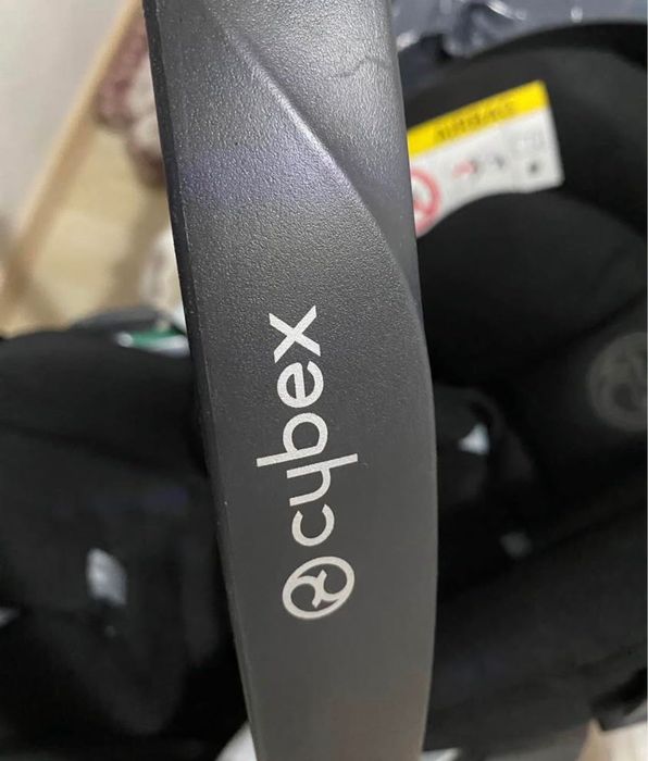 Cybex cloud z2 deep black ovo