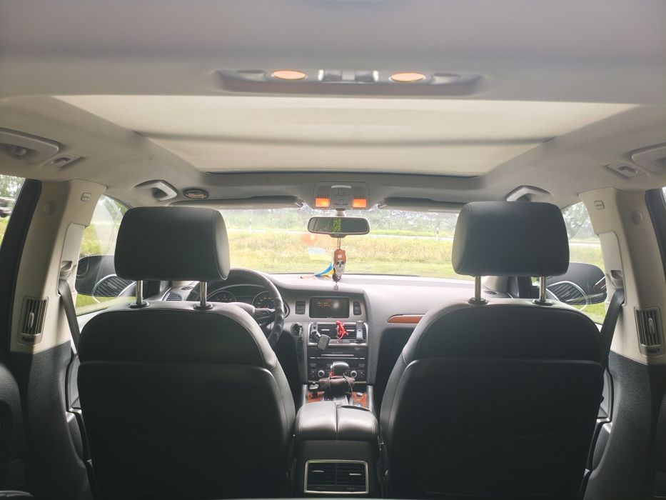 Audi Q7 premium + 3.0 tdi