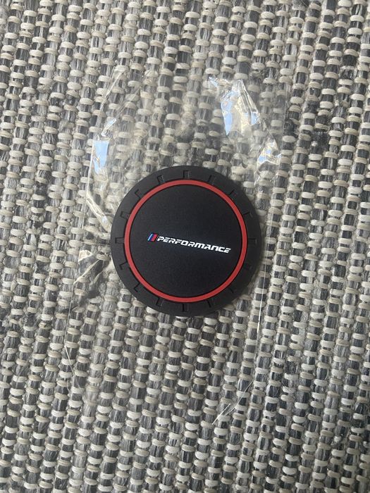 Podkładka gumowa pod kubek do samochodu BMW ~6,9cm