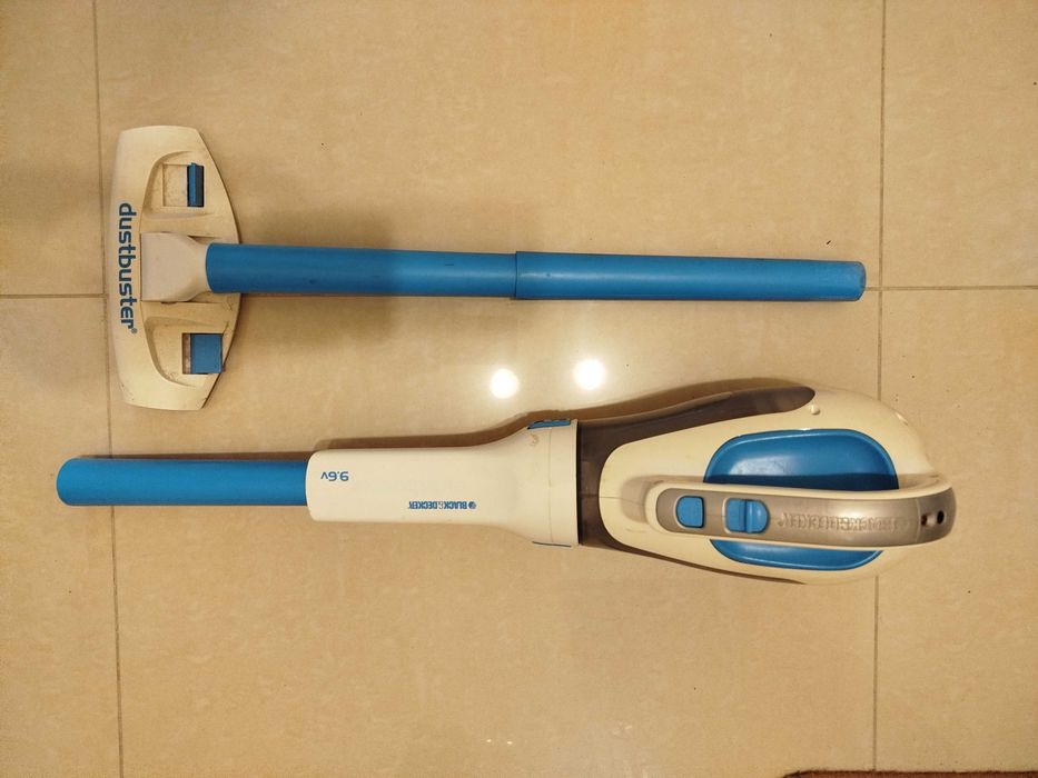 Аккумуляторный пылесос Cyclonic Black&Decker DV9610NF