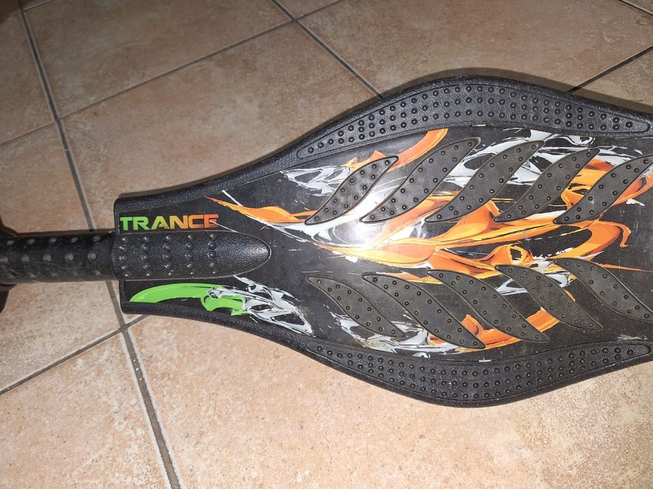 Deskorolka Waveboard