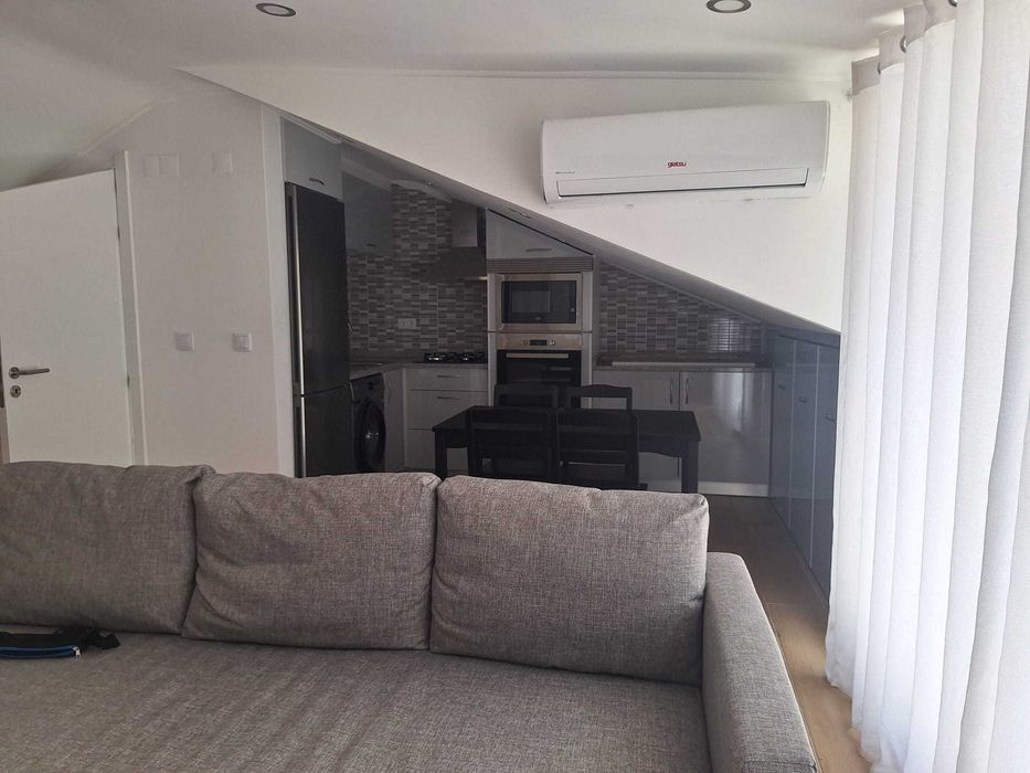 T1+1 Mobilado com Terraço | Pronto a Habitar