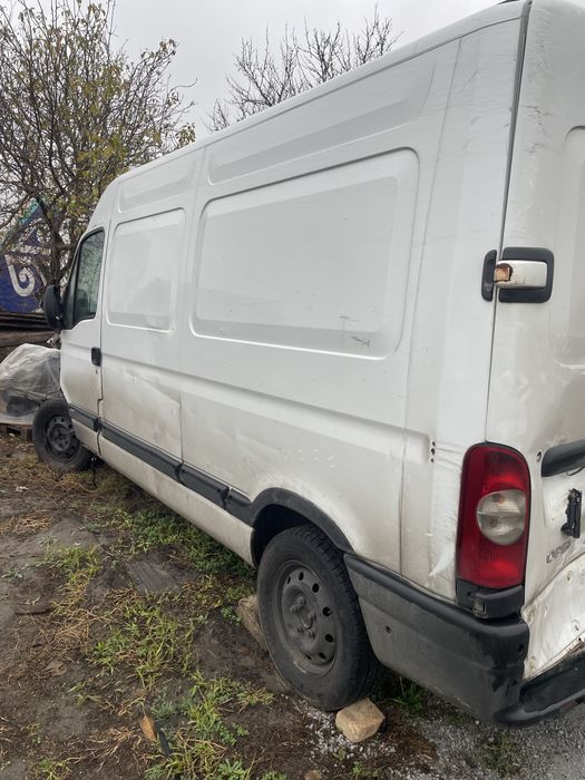 Опель Мовано на запчасти