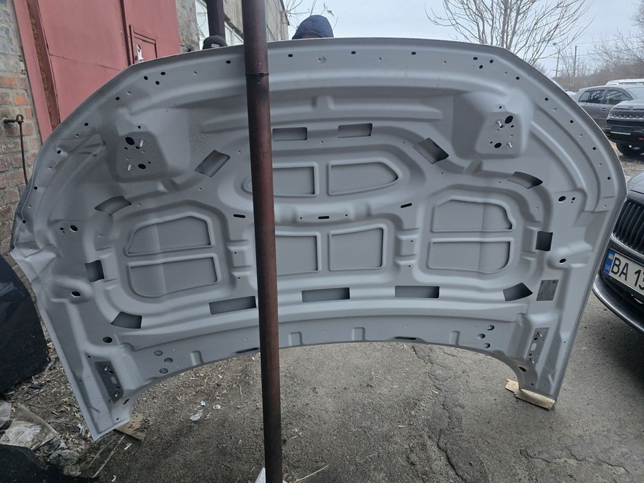 Капот Audi Q5 80A FY