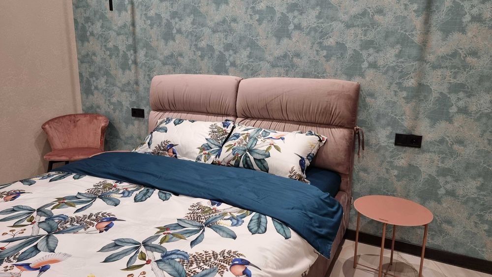 Lux apartments с бассейном возле "Золотого берега"