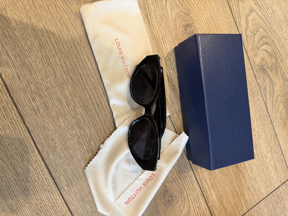 Czarne okulary przeciwsloneczne Louis Vuitton nowe z pudelkiem