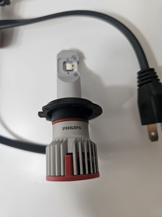 Żarówki samochodowe H7 Philips