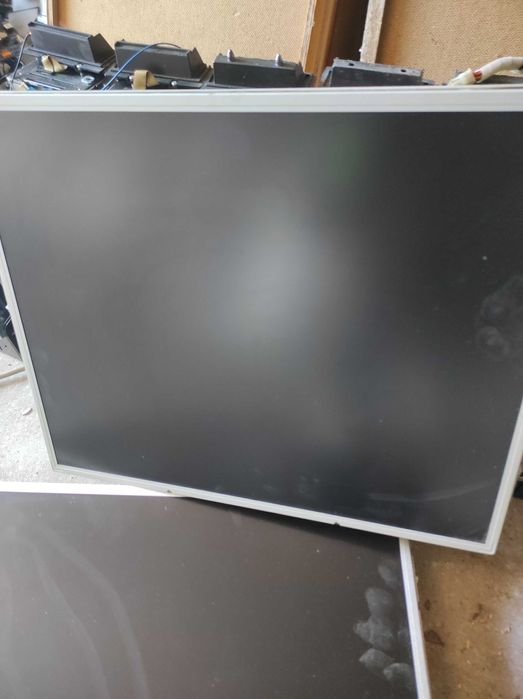 продам мониторы 19 дюймов