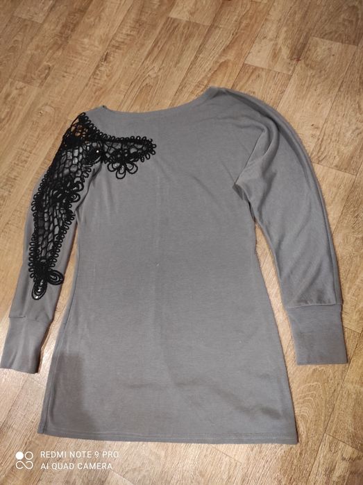 Плаття, туніка    продам.