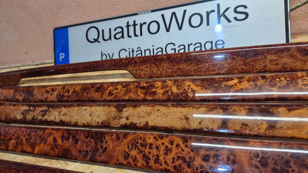 AUDI A4 B5(8D)-Frisos madeira- RAIZ DE NOGUEIRA -RAROS: Versão de LUXO