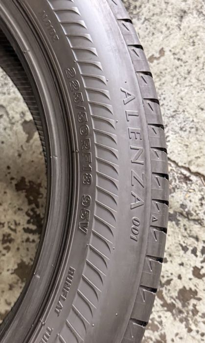 Pneus 225/50r18 Bridgestone Alenza 001 com 80% de piso